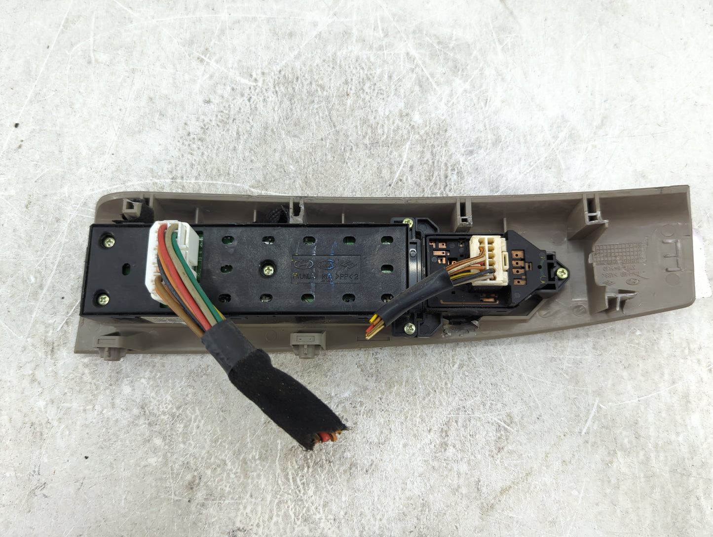 2007-2009 Hyundai Santa Fe Master Power Window Switch Replacement Driver Side Left Fits Fits 2007 2008 2009 OEM Used Auto Pa