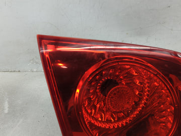 2008-2009 Hyundai Santa Fe Tail Light Assembly Driver Left OEM P/N:92405-0w050 Fits Fits 2008 2009 OEM Used Auto Parts