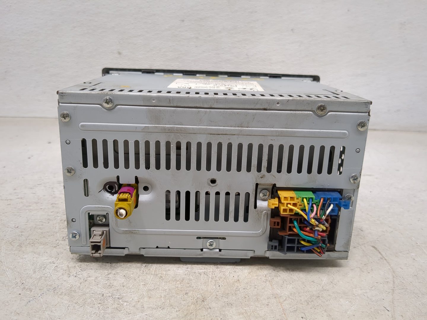 2009 Hyundai Santa Fe Radio AM FM Cd Player Receiver Replacement P/N:961900W000XX1 96190-0W000, A300CMLXMGS Fits OEM Used Au