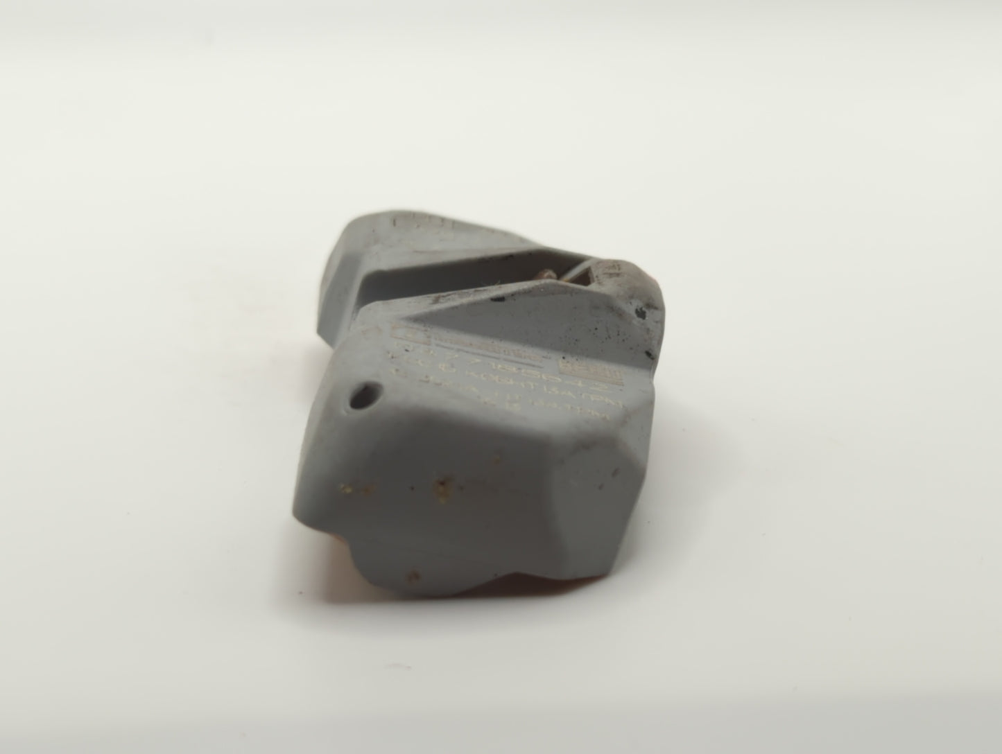 2009 Hyundai Santa Fe Tire Pressure Monitoring System Sensor Tpms - Oemusedautoparts1.com