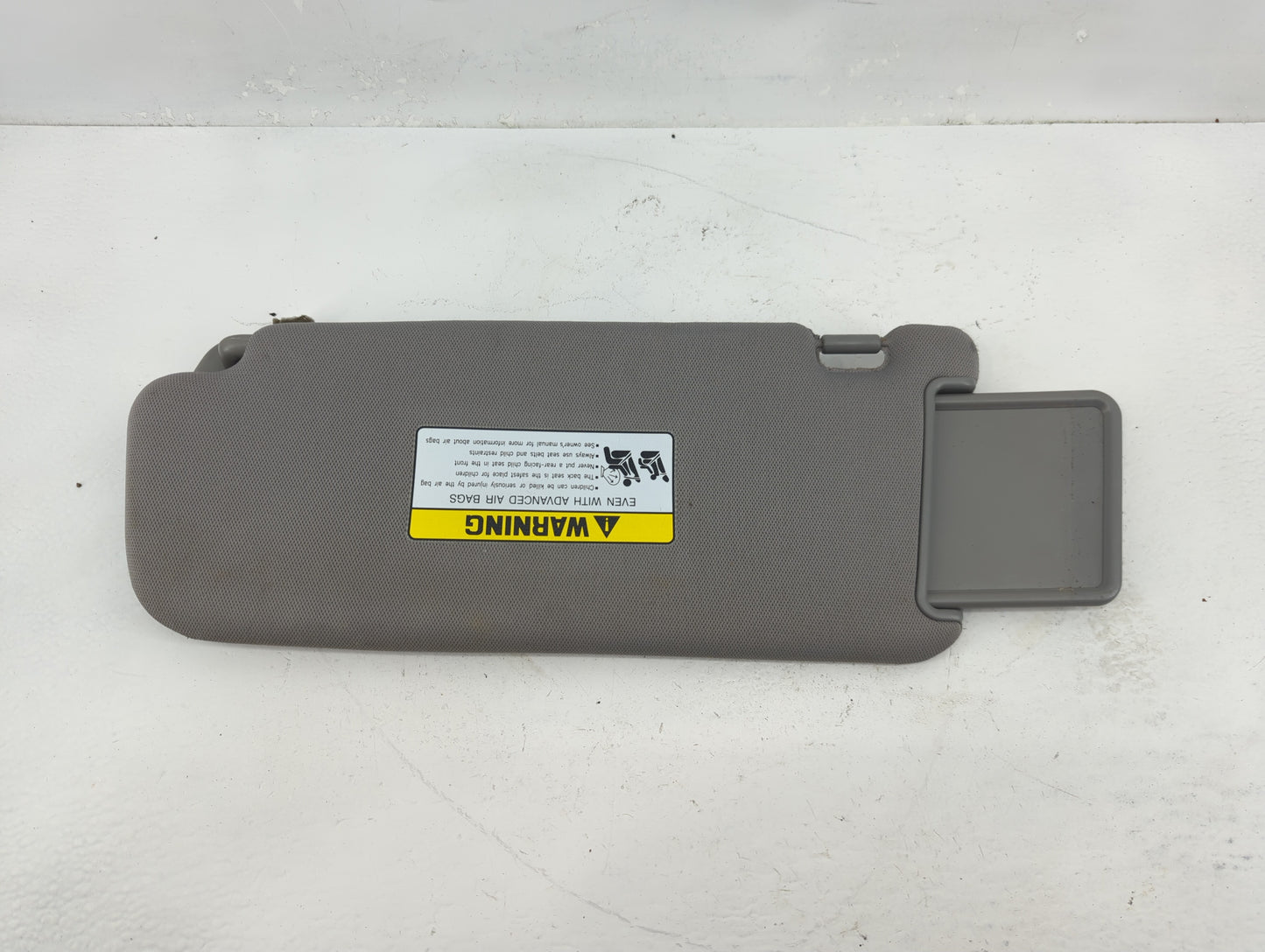 2007-2009 Hyundai Santa Fe Sun Visor Shade Replacement Passenger Right Mirror Fits Fits 2007 2008 2009 OEM Used Auto Parts -