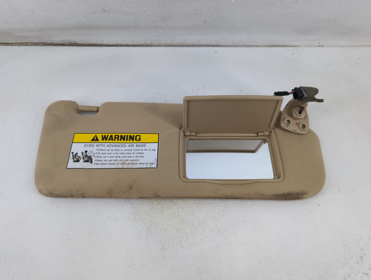 2008-2010 Hyundai Sonata Sun Visor Shade Replacement Passenger Right Mirror Fits Fits 2008 2009 2010 OEM Used Auto Parts - O