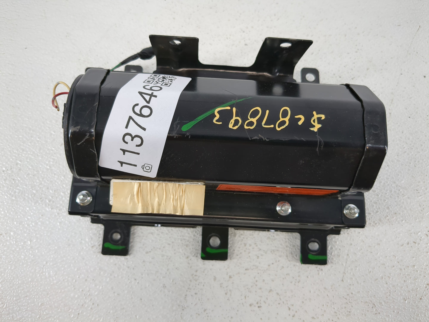 2009-2010 Hyundai Sonata Air Bag Passenger Right Dashboard OEM P/N:3K845-91060 Fits Fits 2009 2010 OEM Used Auto Parts - Oem