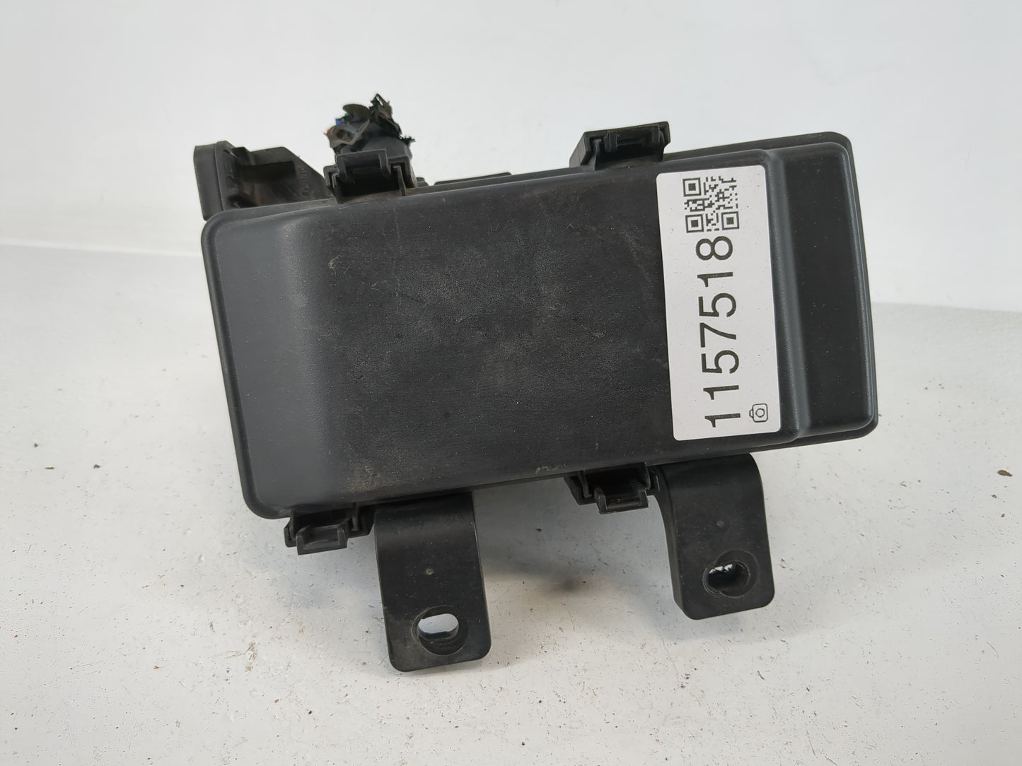 2008-2010 Hyundai Sonata Fusebox Fuse Box Panel Relay Module P/N:91950-3K750 Fits Fits 2008 2009 2010 OEM Used Auto Parts - 