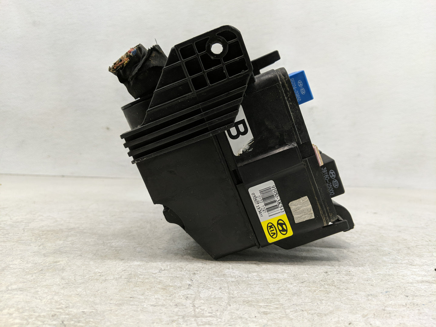 2008-2010 Hyundai Sonata Fusebox Fuse Box Panel Relay Module P/N:91950-3K51 91950-3K510, 91950-3K750 Fits Fits 2008 2009 201