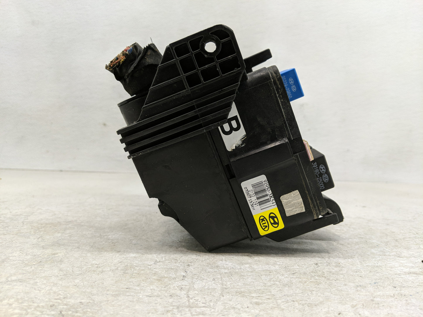 2008-2010 Hyundai Sonata Fusebox Fuse Box Panel Relay Module P/N:91950-3K51 91950-3K510, 91950-3K750 Fits Fits 2008 2009 201