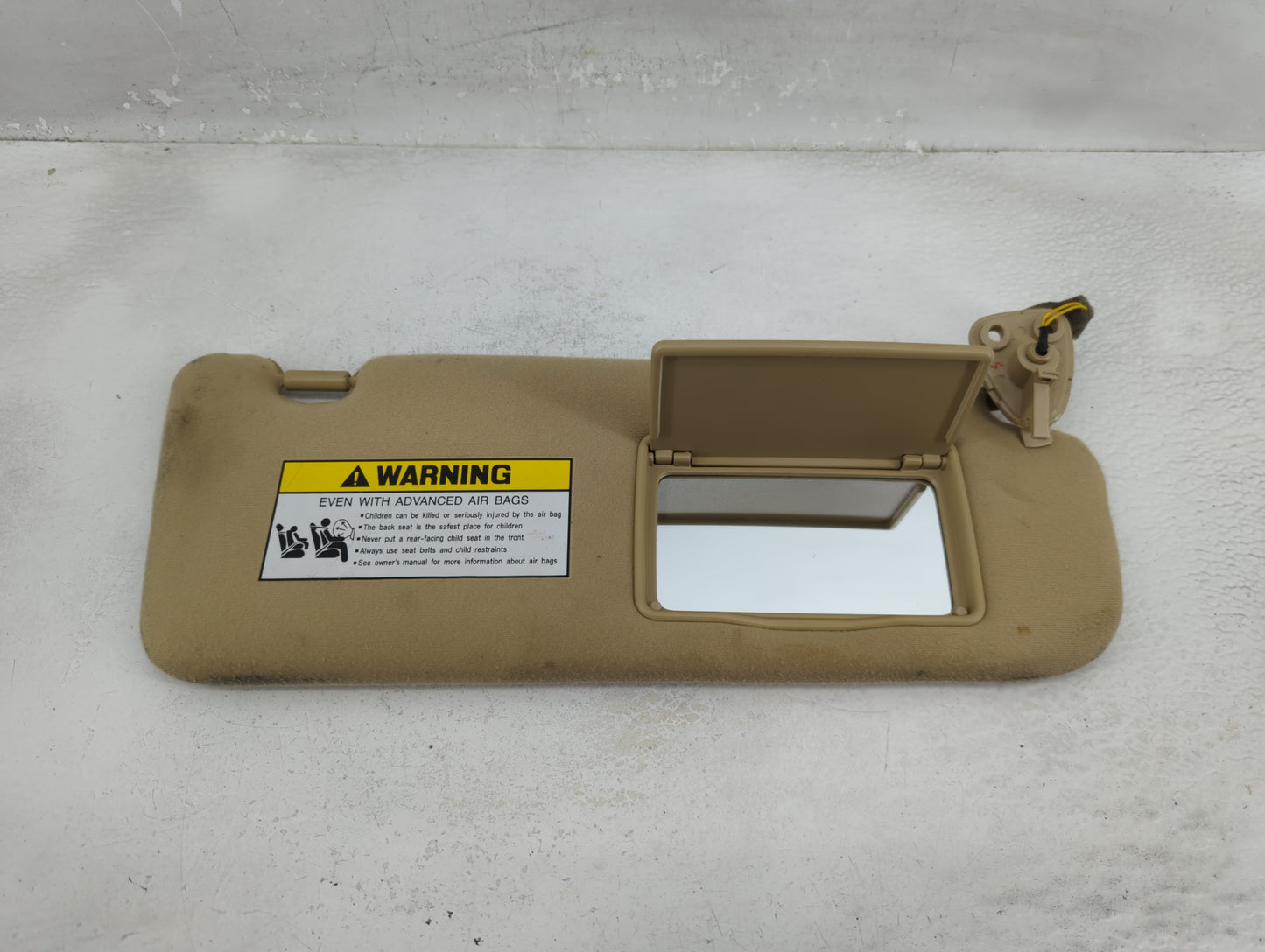 2008-2010 Hyundai Sonata Sun Visor Shade Replacement Passenger Right Mirror Fits Fits 2008 2009 2010 OEM Used Auto Parts - O