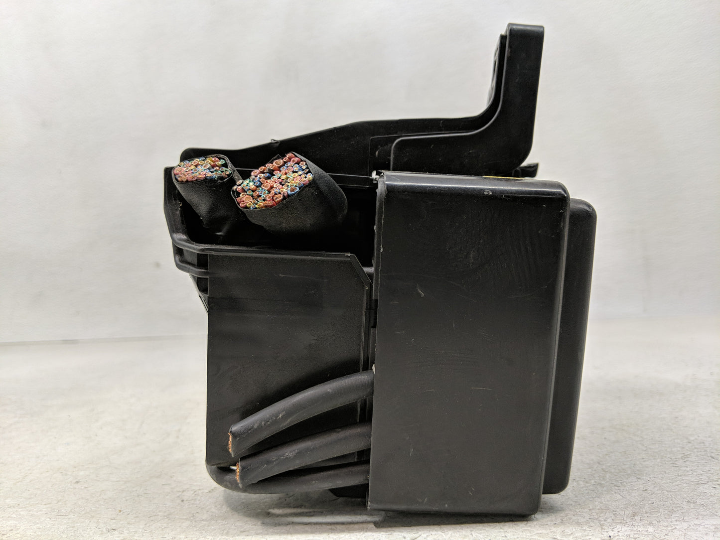 2008-2010 Hyundai Sonata Fusebox Fuse Box Panel Relay Module P/N:91950-3K51 91950-3K510, 91950-3K750 Fits Fits 2008 2009 201