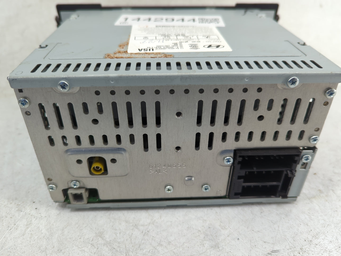 2009-2010 Hyundai Sonata Radio AM FM Cd Player Receiver Replacement P/N:96185-3K100 A-200NFU GEN1.5 GS Fits Fits 2009 2010 O