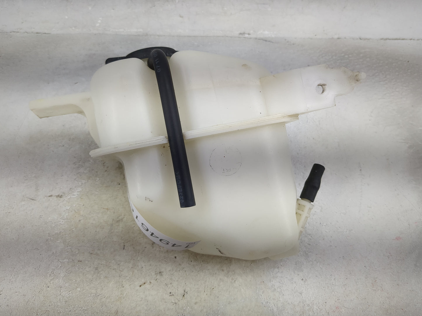 2006-2009 Hyundai Sonata Radiator Coolant Overflow Expansion Tank Bottle 1494616 - Oemusedautoparts1.com