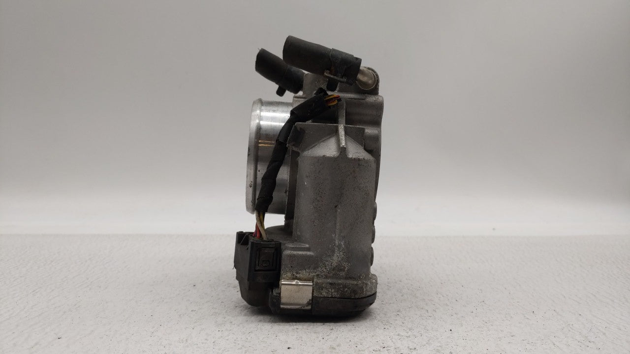 2006-2010 Hyundai Sonata Throttle Body P/N:35100-25400 35100-25200 Fits Fits 2006 2007 2008 2009 2010 2011 2012 2013 OEM Use