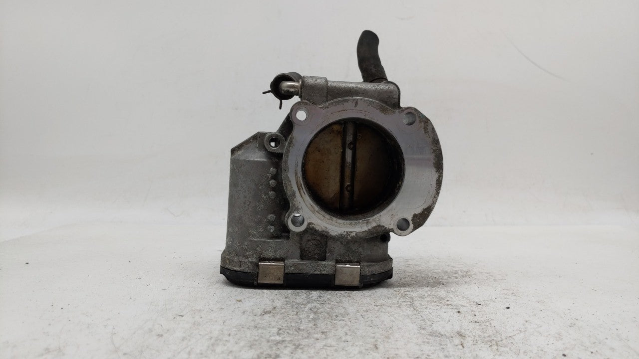 2006-2010 Hyundai Sonata Throttle Body P/N:35100-25400 35100-25200 Fits Fits 2006 2007 2008 2009 2010 2011 2012 2013 OEM Use