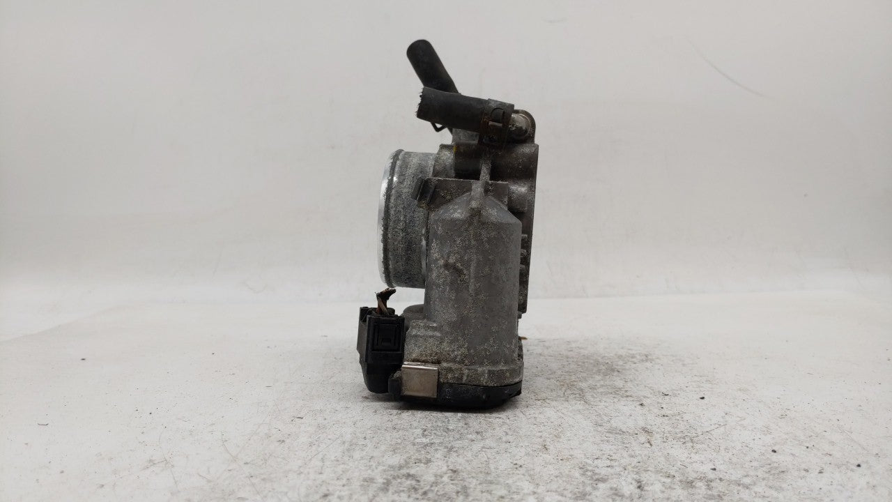 2006-2010 Hyundai Sonata Throttle Body P/N:35100-25400 35100-25200 Fits Fits 2006 2007 2008 2009 2010 2011 2012 2013 OEM Use