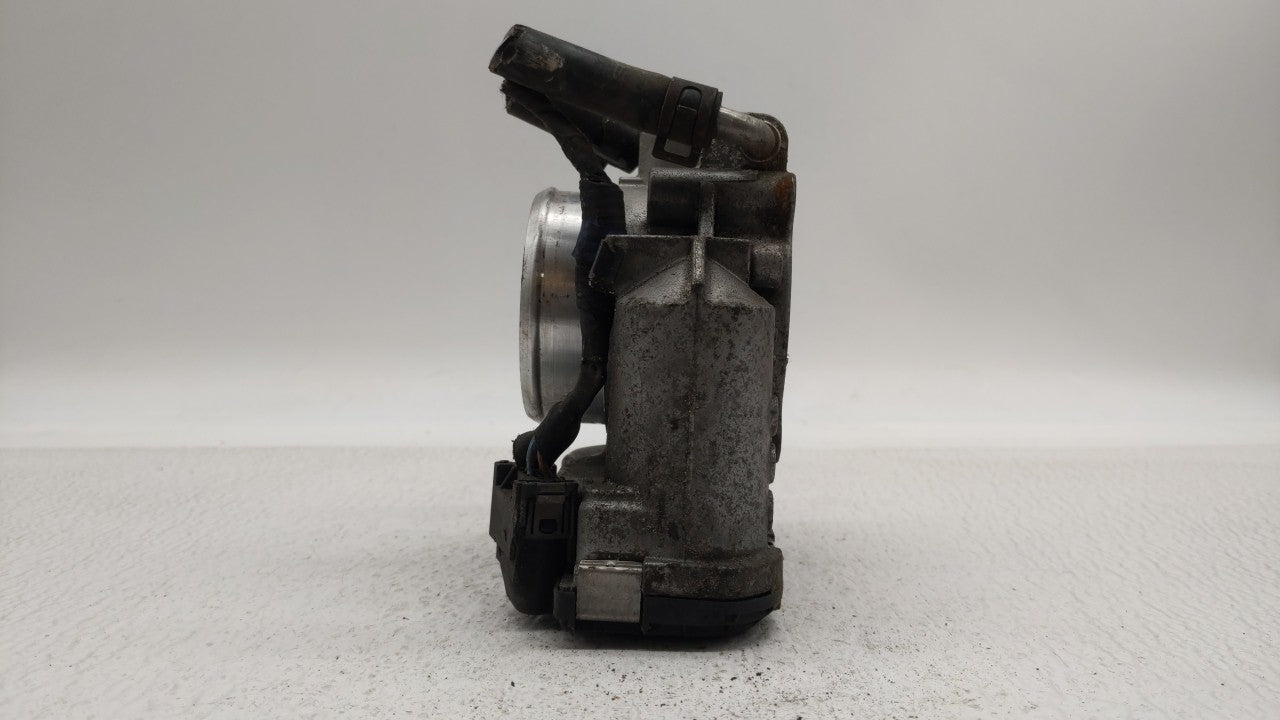 2006-2010 Hyundai Sonata Throttle Body P/N:35100-25400 35100-25200 Fits Fits 2006 2007 2008 2009 2010 2011 2012 2013 OEM Use