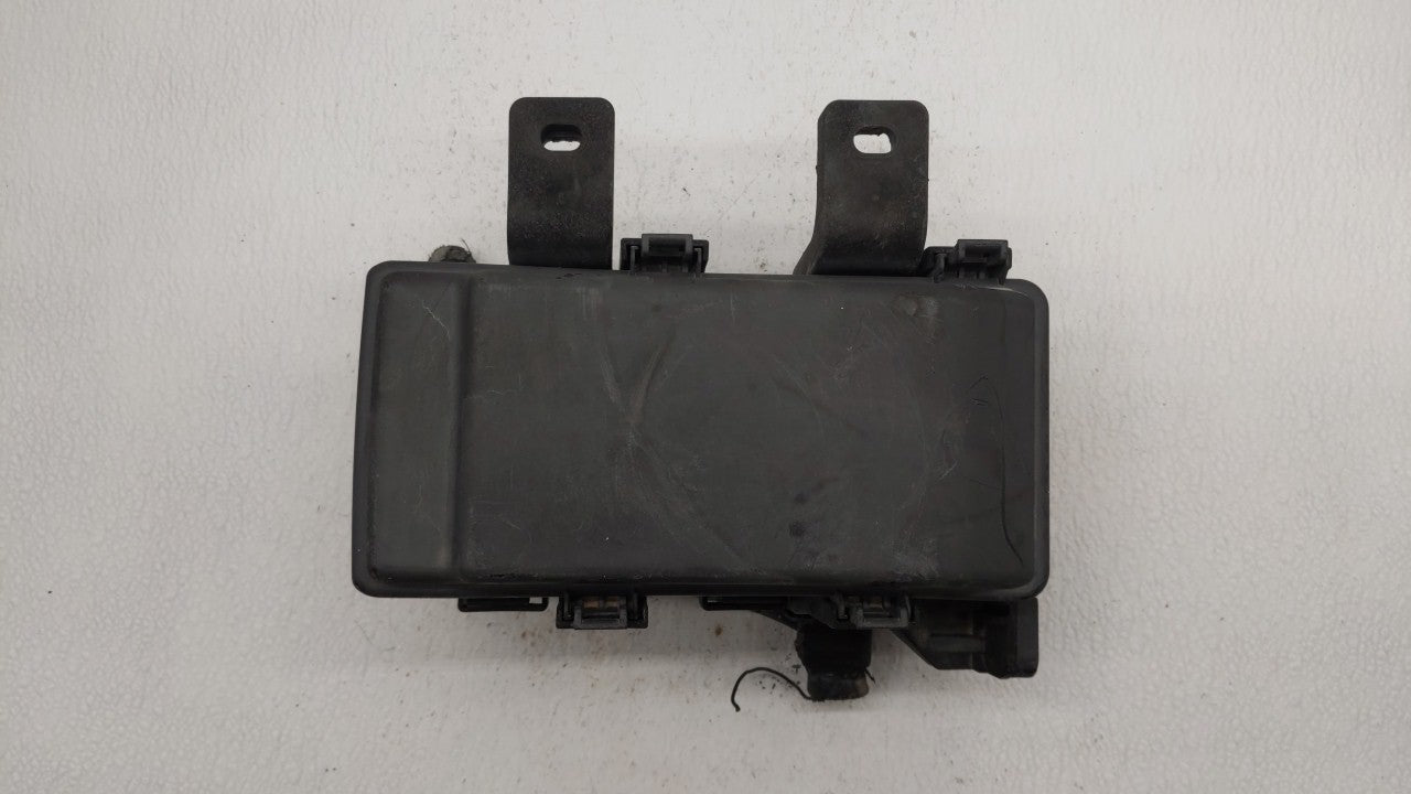 2008-2010 Hyundai Sonata Fusebox Fuse Box Panel Relay Module P/N:91950-3K540 91950-3K750 Fits Fits 2008 2009 2010 OEM Used A
