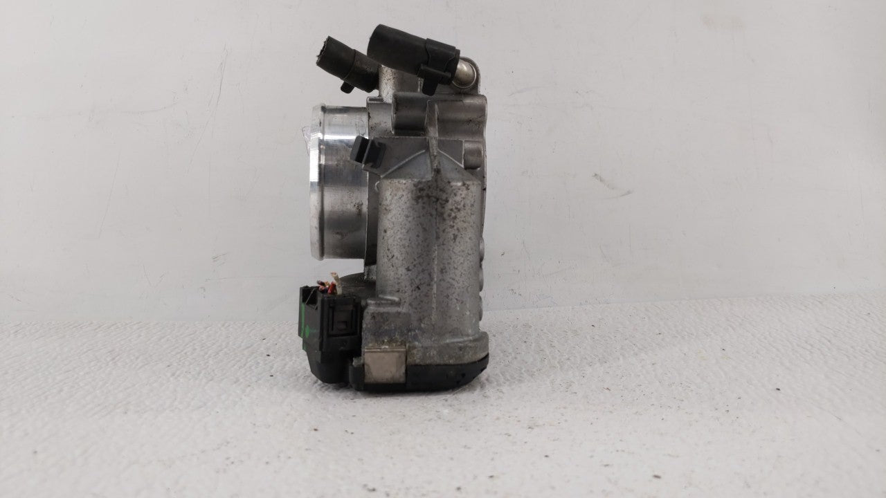 2006-2010 Hyundai Sonata Throttle Body P/N:35100-25400 35100-25200 Fits Fits 2006 2007 2008 2009 2010 2011 2012 2013 OEM Use