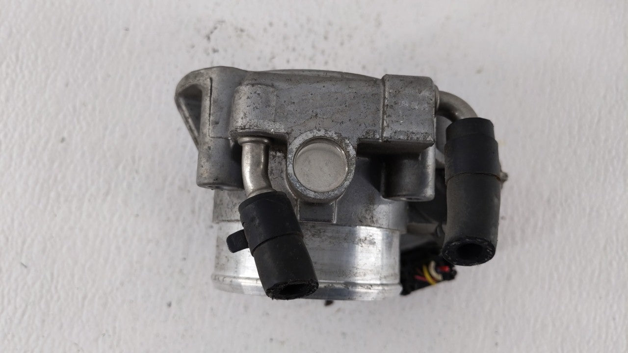 2006-2010 Hyundai Sonata Throttle Body P/N:35100-25400 35100-25200 Fits Fits 2006 2007 2008 2009 2010 2011 2012 2013 OEM Use