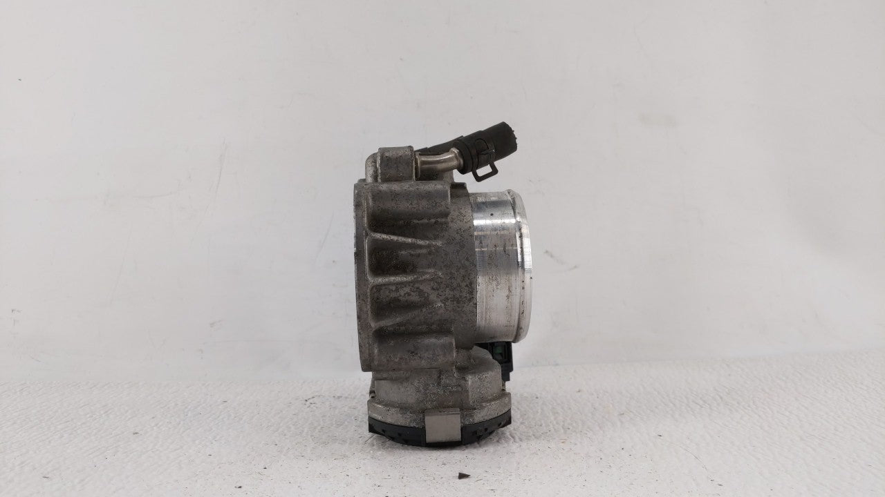 2006-2010 Hyundai Sonata Throttle Body P/N:35100-25400 35100-25200 Fits Fits 2006 2007 2008 2009 2010 2011 2012 2013 OEM Use