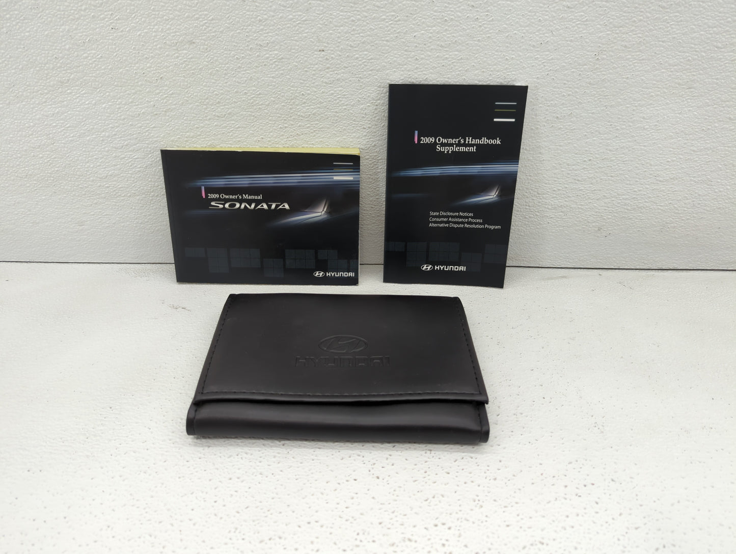 2009 Hyundai Sonata Owners Manual Book Guide OEM Used Auto Parts - Oemusedautoparts1.com