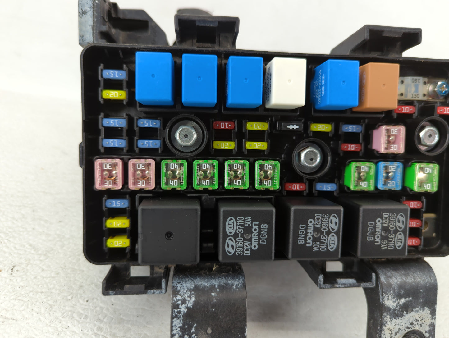 2008-2010 Hyundai Sonata Fusebox Fuse Box Panel Relay Module P/N:91950-3K540 91950-3K750 Fits Fits 2008 2009 2010 OEM Used A