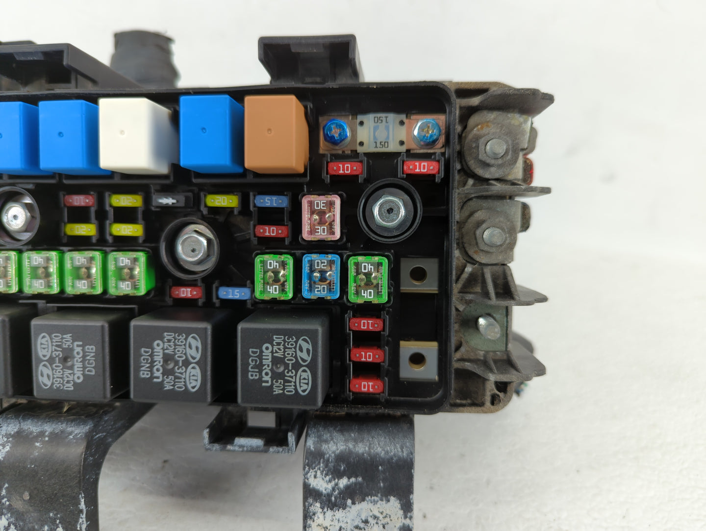 2008-2010 Hyundai Sonata Fusebox Fuse Box Panel Relay Module P/N:91950-3K540 91950-3K750 Fits Fits 2008 2009 2010 OEM Used A