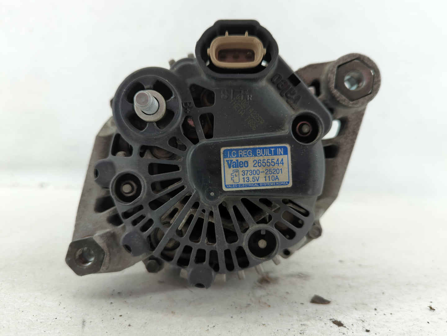 2009-2010 Hyundai Sonata Alternator Replacement Generator Charging Assembly Engine OEM P/N:37300-25201 Fits Fits 2009 2010 O