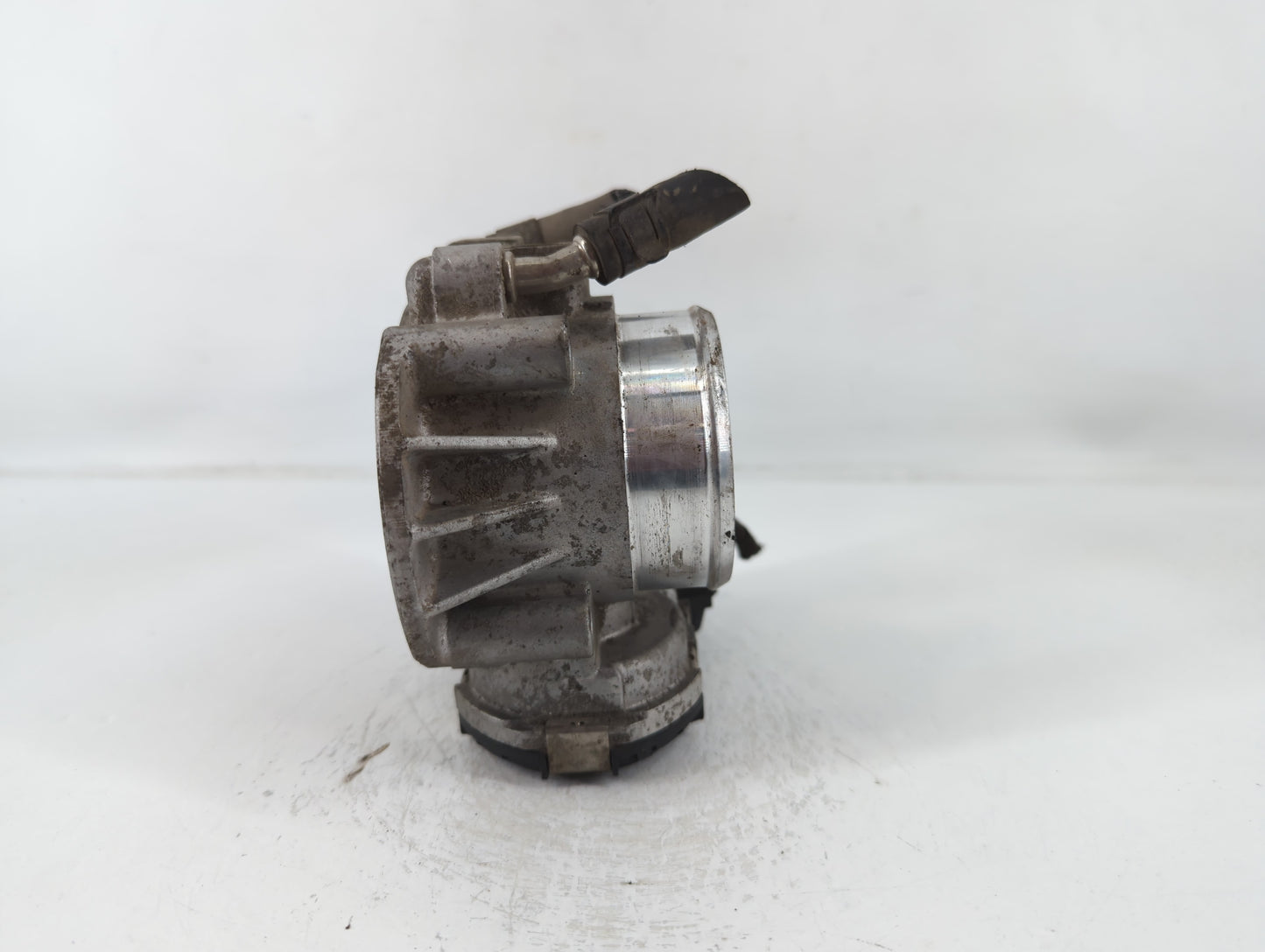2006-2010 Hyundai Sonata Throttle Body P/N:9 590 930 001 35100-2400 Fits Fits 2006 2007 2008 2009 2010 2011 2012 2013 OEM Us
