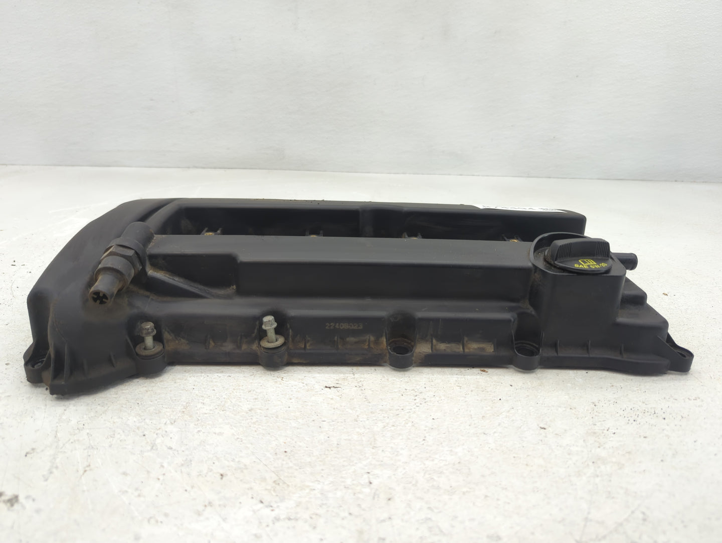 2009 Hyundai Sonata Driver Left Cylinder Head Valve Cover P/N:2240B023 Fits OEM Used Auto Parts - Oemusedautoparts1.com