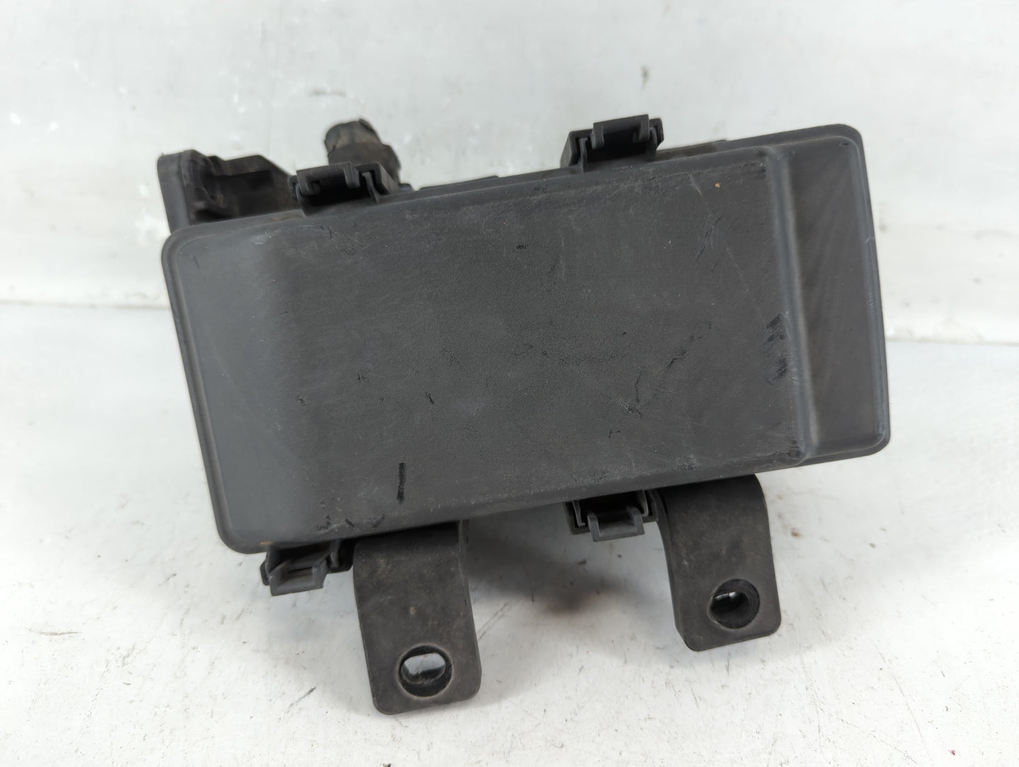 2008-2010 Hyundai Sonata Fusebox Fuse Box Panel Relay Module P/N:91950-3K510 Fits Fits 2008 2009 2010 OEM Used Auto Parts - 