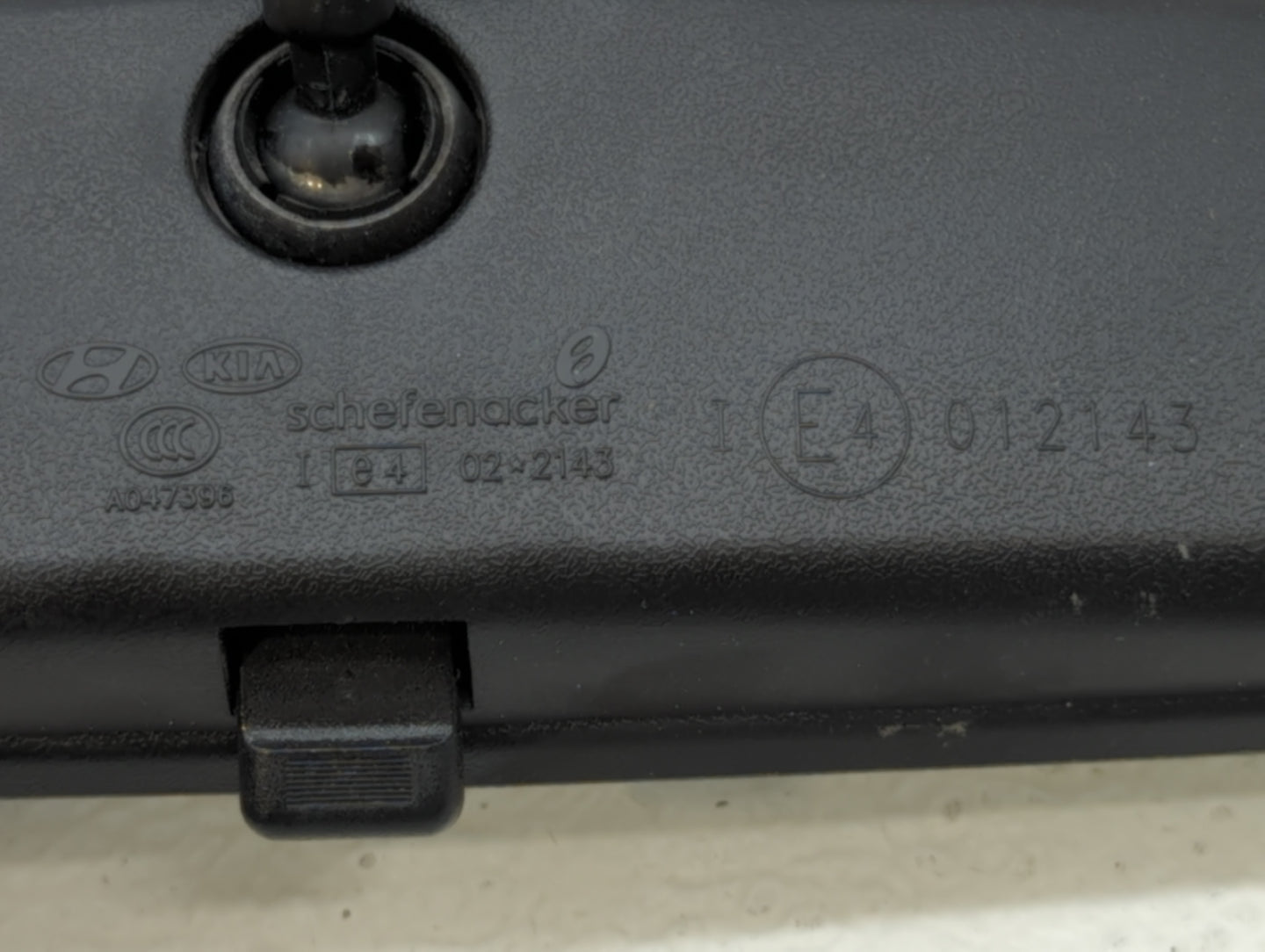 2009-2022 Hyundai Tucson Interior Rear View Mirror Replacement OEM P/N:E4012143 Fits OEM Used Auto Parts - Oemusedautoparts1