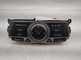compare product 2009 Infiniti Fx35 Radio Control Panel