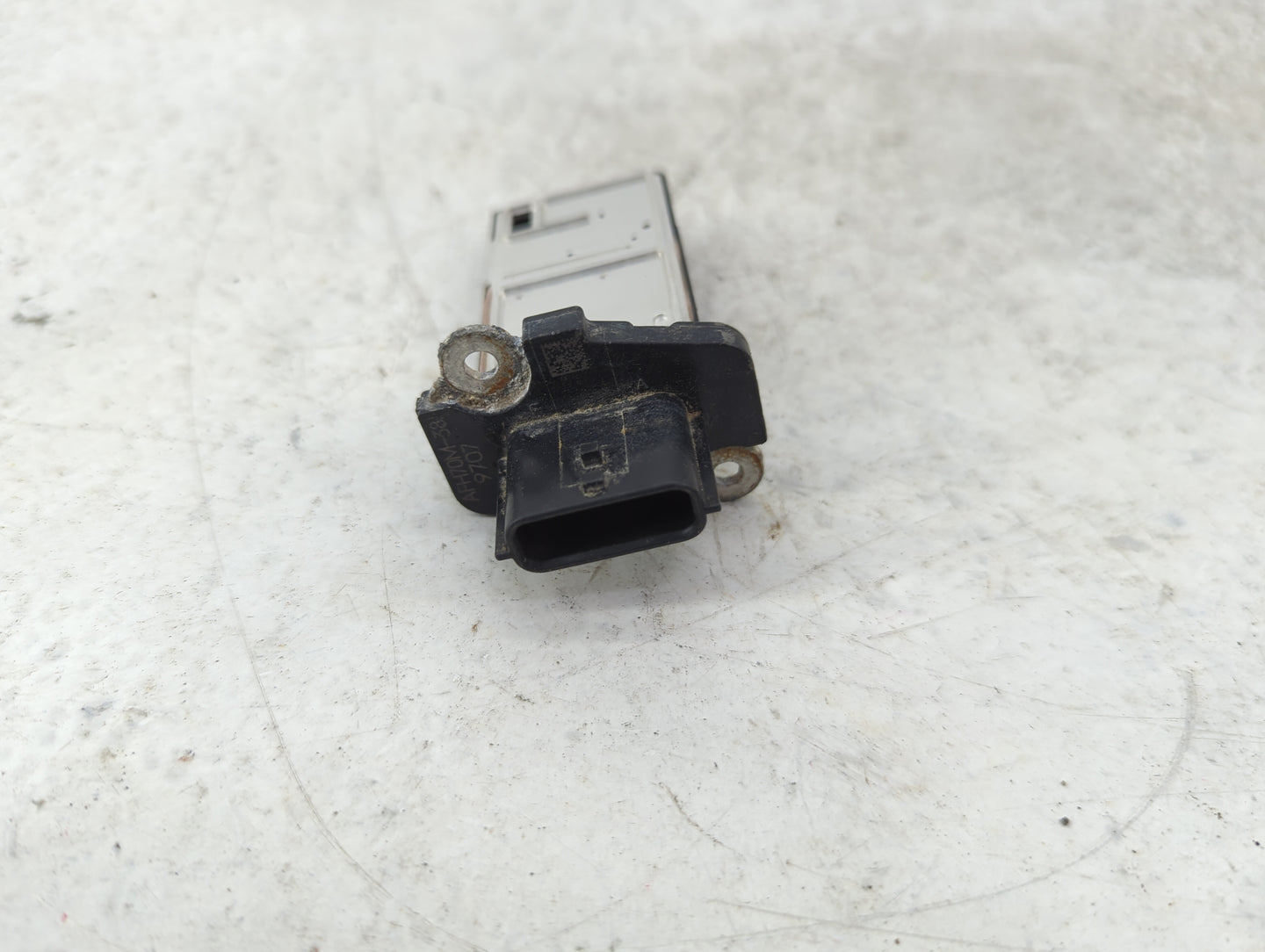 2009-2012 Infiniti Fx35 Mass Air Flow Meter Maf 1487828 - Oemusedautoparts1.com
