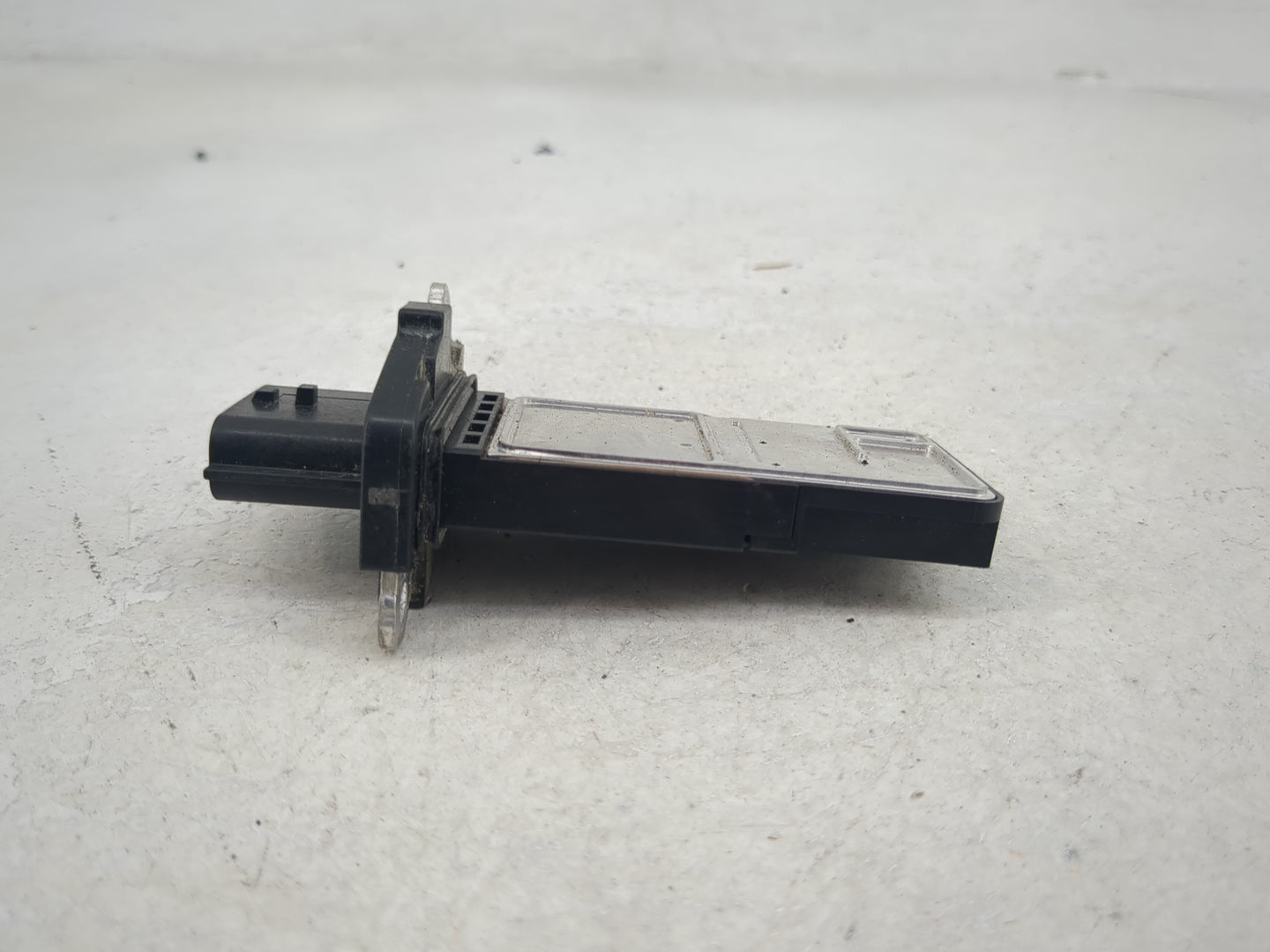 2009-2012 Infiniti Fx35 Mass Air Flow Meter Maf 1488678 - Oemusedautoparts1.com
