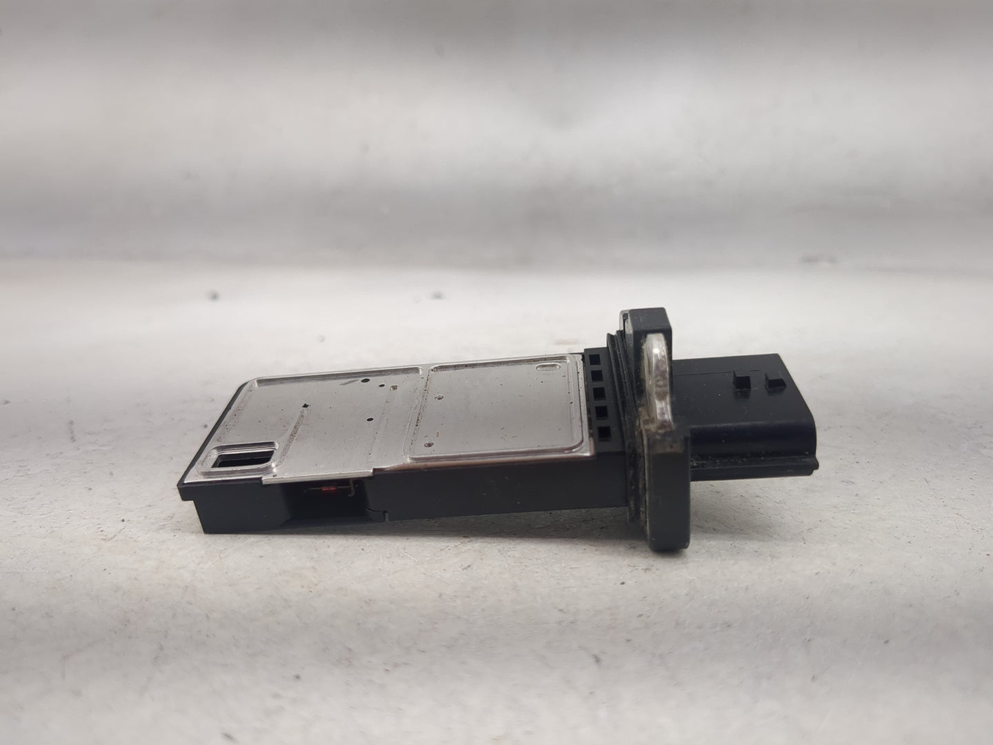 2009-2012 Infiniti Fx35 Mass Air Flow Meter Maf 1488678 - Oemusedautoparts1.com