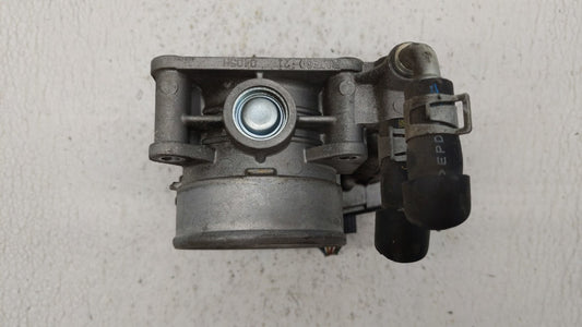 2009-2012 Infiniti Fx35 Throttle Body P/N:526-01 RME75 Fits OEM Used Auto Parts
