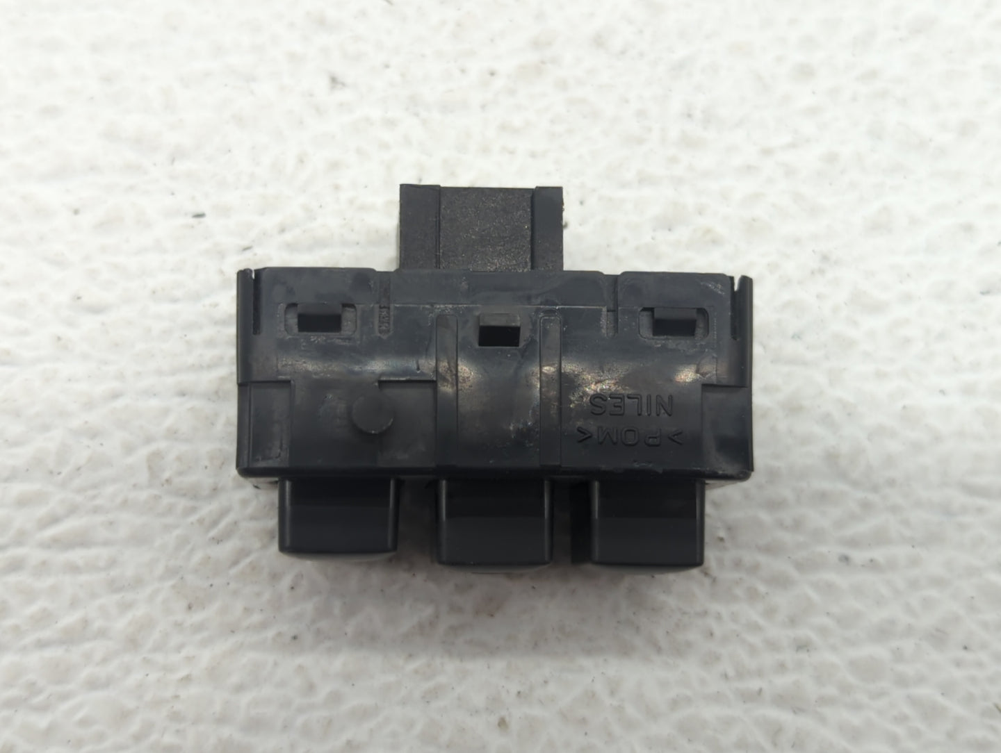2009 Infiniti Fx35 Front Right Passenger Interior Door Panel Trim - Oemusedautoparts1.com