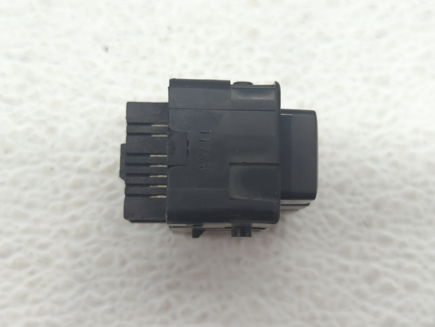 2009 Infiniti Fx35 Front Right Passenger Interior Door Panel Trim - Oemusedautoparts1.com