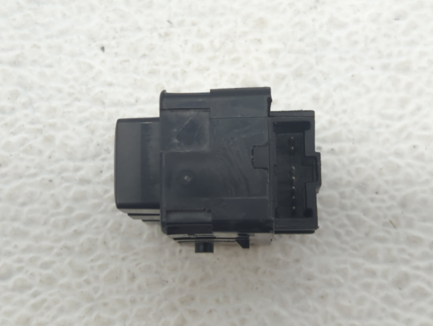 2009 Infiniti Fx35 Front Right Passenger Interior Door Panel Trim - Oemusedautoparts1.com