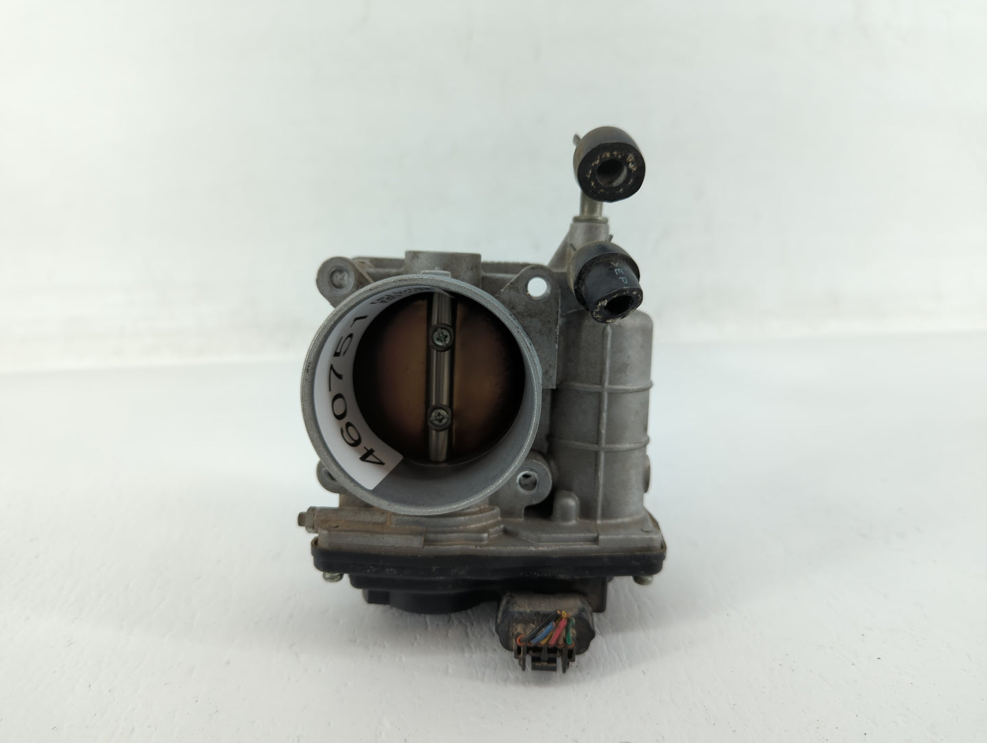 2009-2012 Infiniti Fx35 Throttle Body P/N:RME60-21 526-02 Fits OEM Used Auto Parts - Oemusedautoparts1.com
