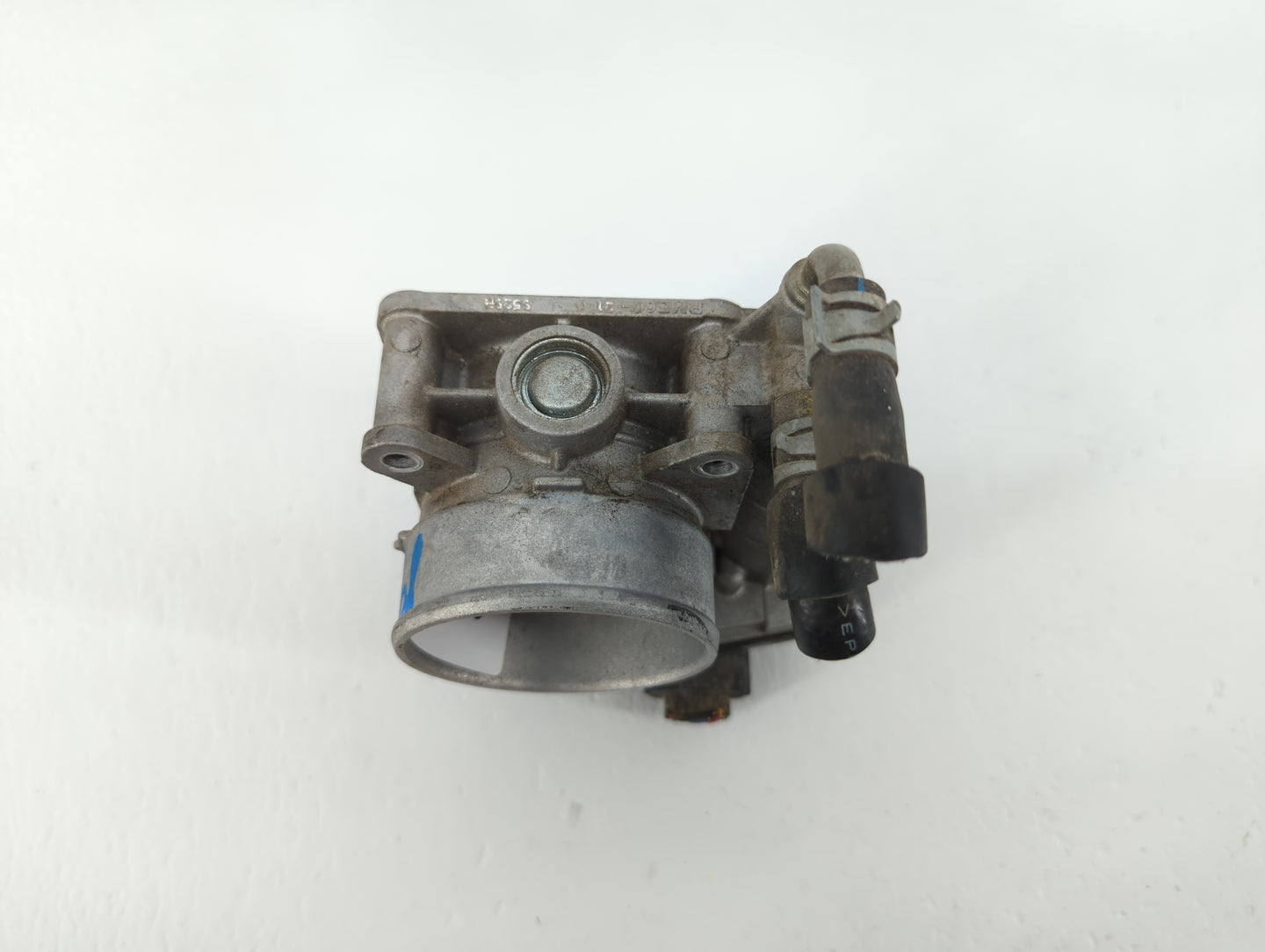 2009-2012 Infiniti Fx35 Throttle Body P/N:RME60-21 526-02 Fits OEM Used Auto Parts - Oemusedautoparts1.com