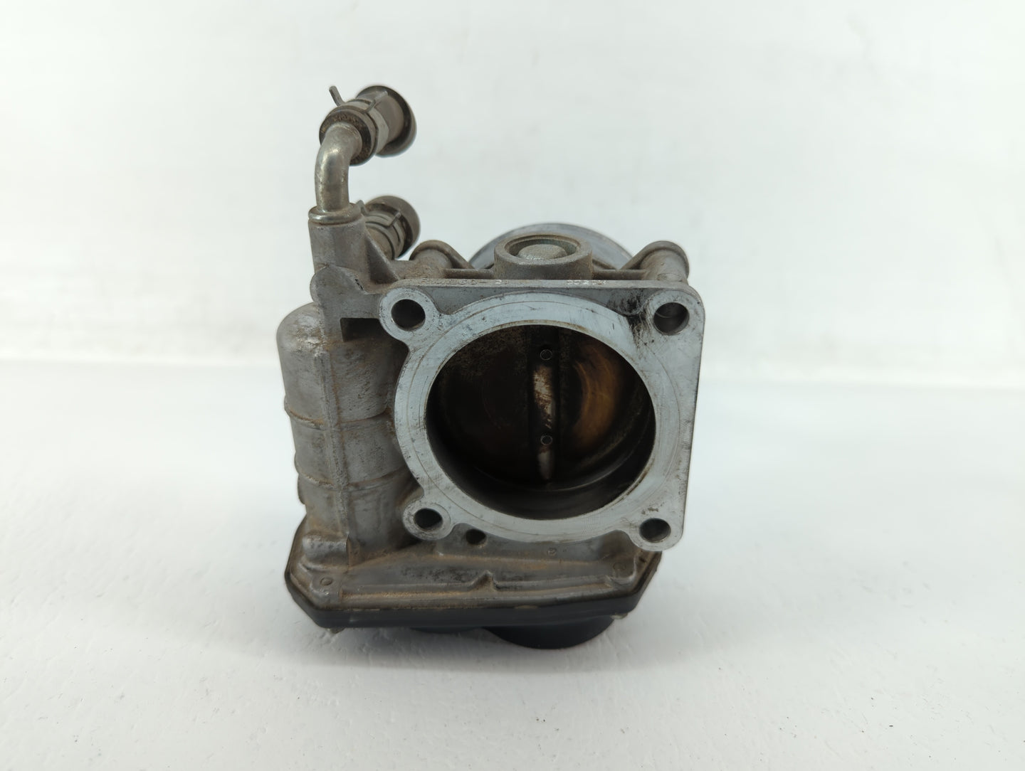 2009-2012 Infiniti Fx35 Throttle Body P/N:RME60-21 526-02 Fits OEM Used Auto Parts - Oemusedautoparts1.com