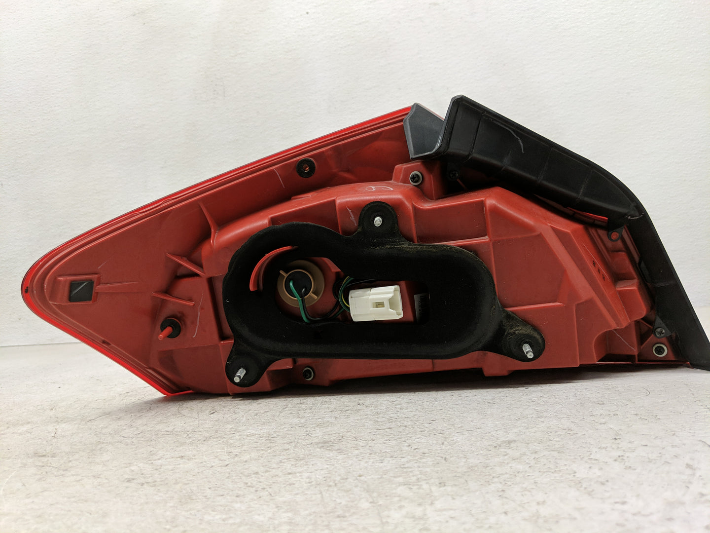 2009 Infiniti G35 Tail Light Assembly Passenger Right OEM Fits OEM Used Auto Parts - Oemusedautoparts1.com