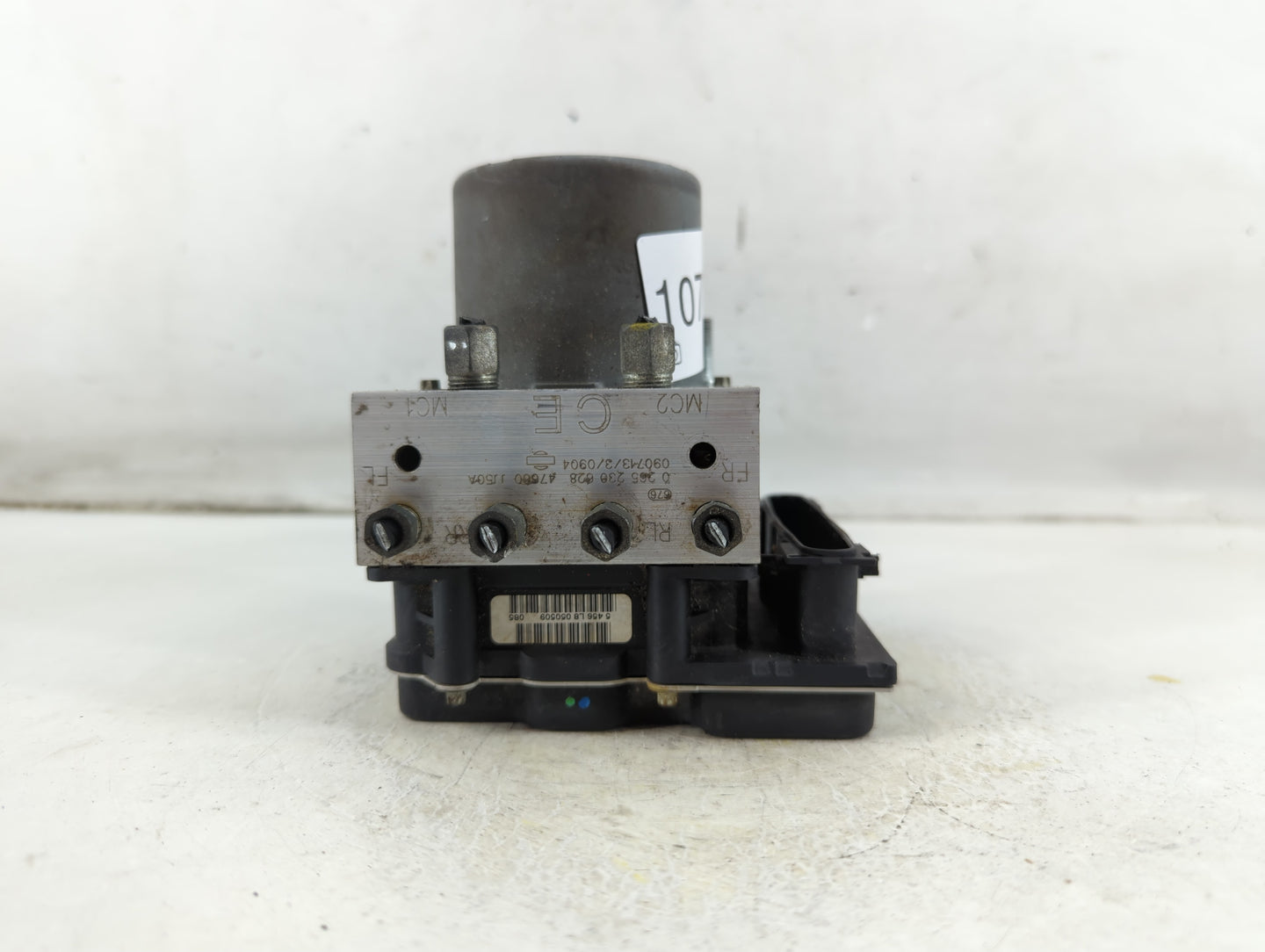 2009-2010 Infiniti G37 ABS Pump Control Module Replacement P/N:47660 JJ50A Fits Fits 2009 2010 OEM Used Auto Parts - Oemused