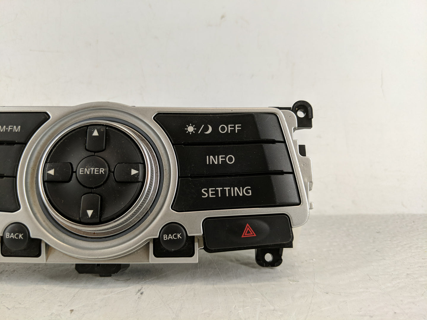 2008-2013 Infiniti G37 Radio Control Panel - Oemusedautoparts1.com
