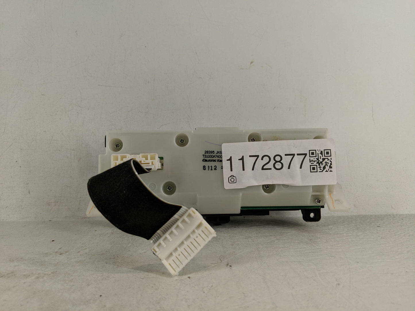 2008-2013 Infiniti G37 Radio Control Panel - Oemusedautoparts1.com