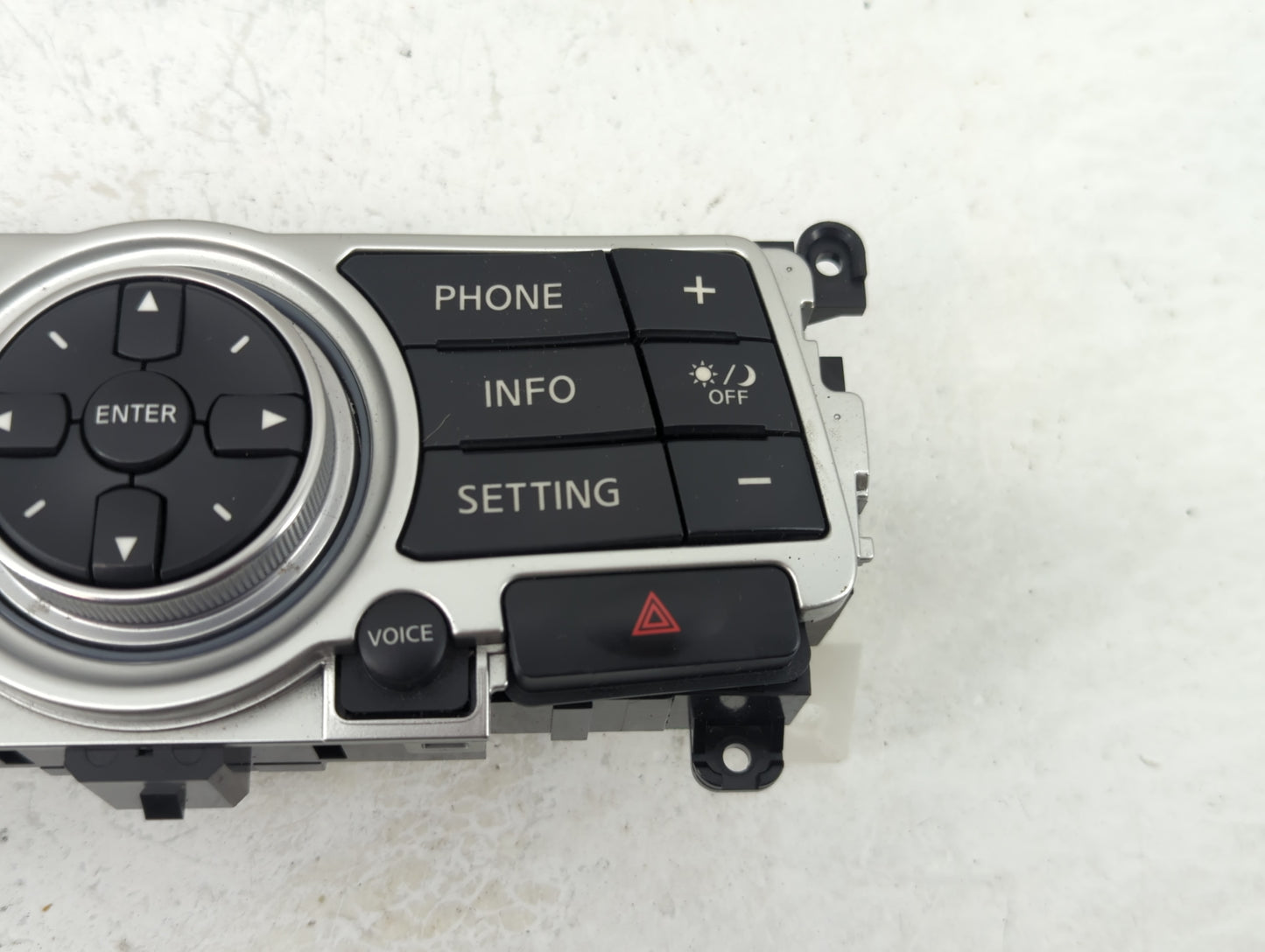 2008-2013 Infiniti G37 Information Display Screen - Oemusedautoparts1.com