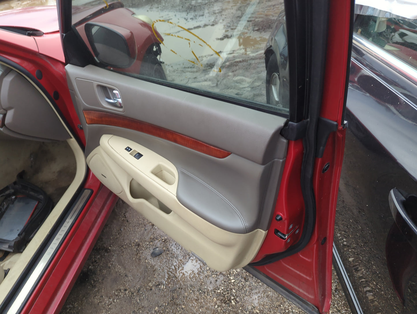 2009 Infiniti G37 Front Right Passenger Interior Door Panel Trim - Oemusedautoparts1.com
