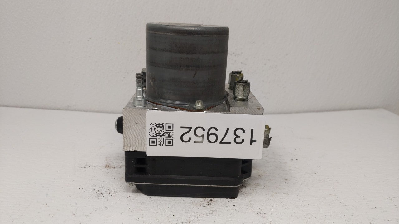 2009-2010 Infiniti G37 ABS Pump Control Module Replacement P/N:160709 0518 Fits Fits 2009 2010 OEM Used Auto Parts - Oemused