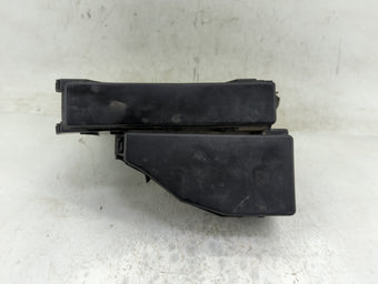 compare product 2009 Infiniti G37 Fusebox Fuse Box Panel Relay Module P/N:7254-5763 Fits OEM Used Auto Parts