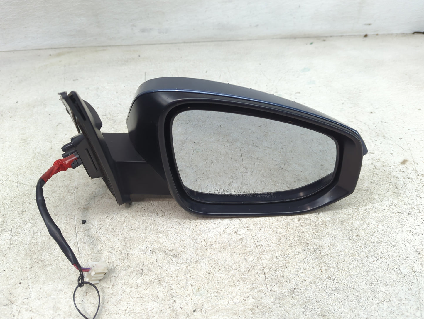 2009-2013 Infiniti G37 Passenger Side View Mirror - Right Door Mirror OEM Used - Oemusedautoparts1.com